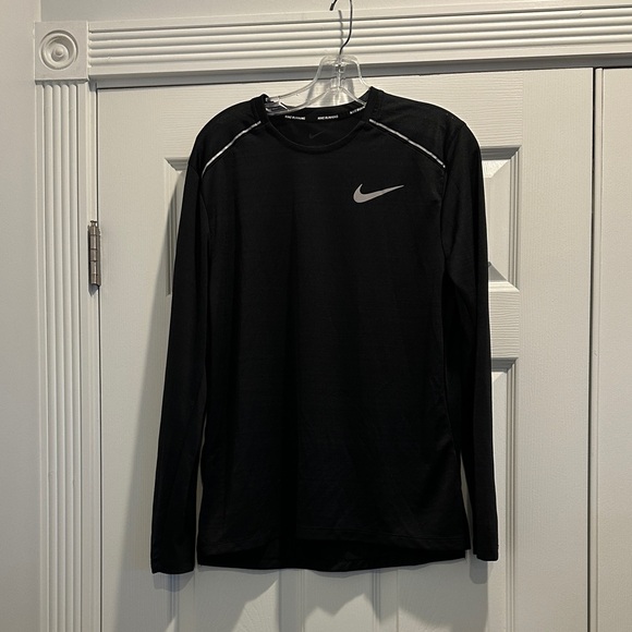 Nike Black Long Sleeve Performance Top Medium - Picture 1 of 4